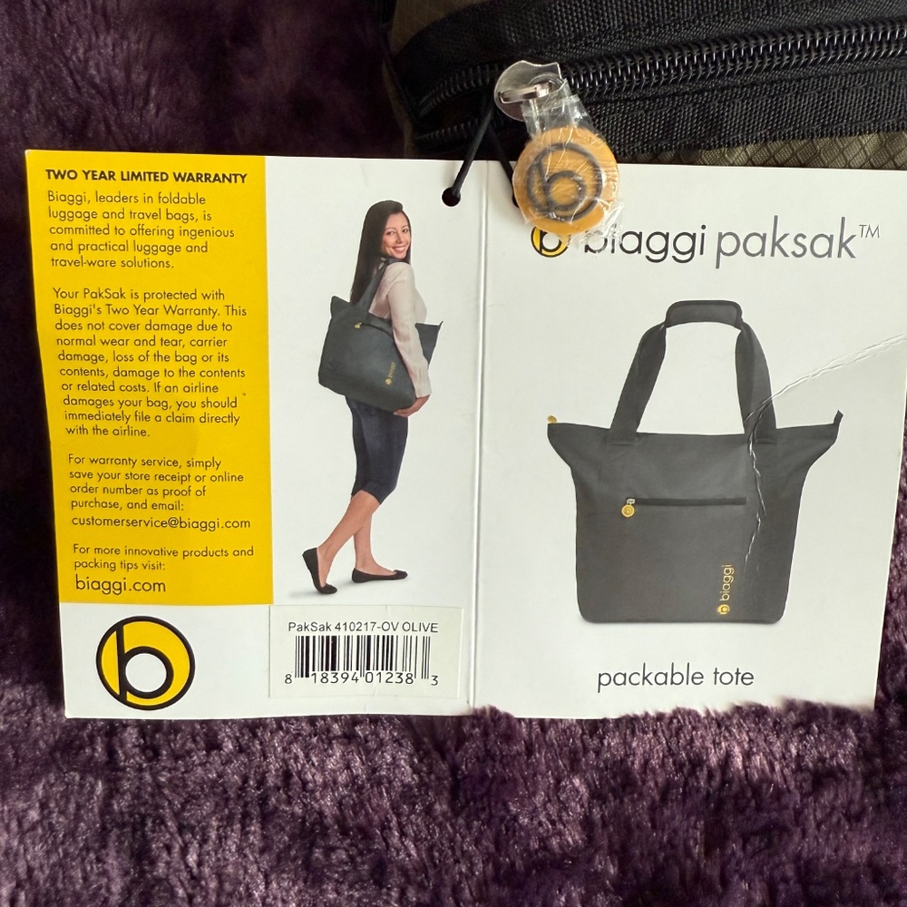 NEW! Biaggi Paksak, opens large, folds into an easy-to-store pouch